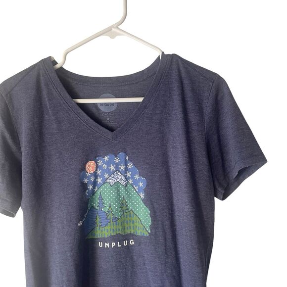 Life Is Good Women's Medium V Neck Blue Unplug Snow Mountains Outdoor‎ T Shirt - Picture 1 of 9